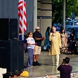 Elmwood Park - The Festival of India - 2026: Roanoke City Mayor Joe Cobb Speaking to the Crowd