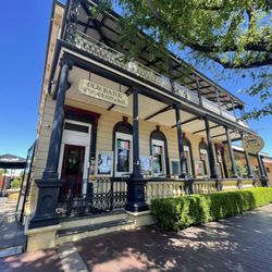 Old Bank Restaurant & Bar - OLD BANK RESTAURANT & BAR 2024