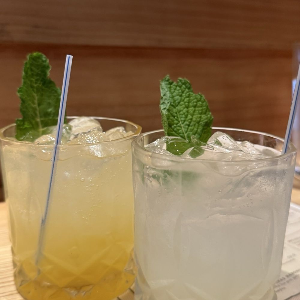 left: chubby passion mule, right: yuzu lychee punch