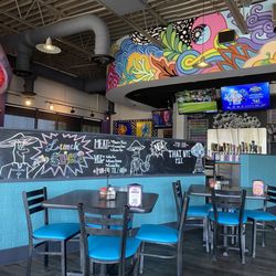 Mellow Mushroom Carmel - Cool vibes and art
