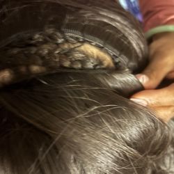 Beyond Royalty Beauty Bar - Thread unraveling after less than 4 days