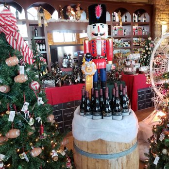 Monte De Oro Winery - Wineries Near Me - Temecula, California