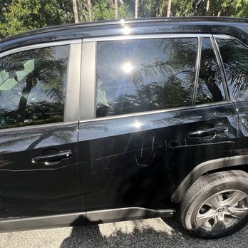 Carsmetics - Damaged car - Body Shops Near Me - Tampa, Florida