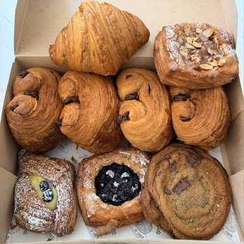 Artisanal Goods by CAR - All were delicious. - Chocolatiers & Shops Near Me - Pasadena, California Artisanal Goods by CAR - All were delicious. - Chocolatiers & Shops Near Me - Pasadena, California