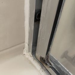 Kare Teem Cleaning Service - Paid for deep cleaning in the bathroom and mold was left behind and not touched at all