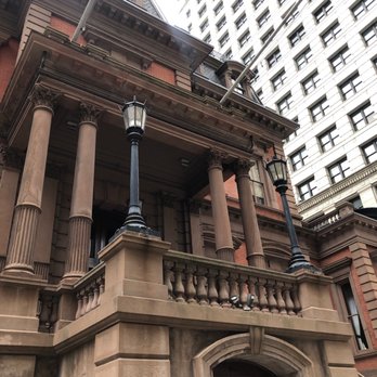 The Union League - Front entrance - Social Clubs Near Me - Philadelphia, Pennsylvania