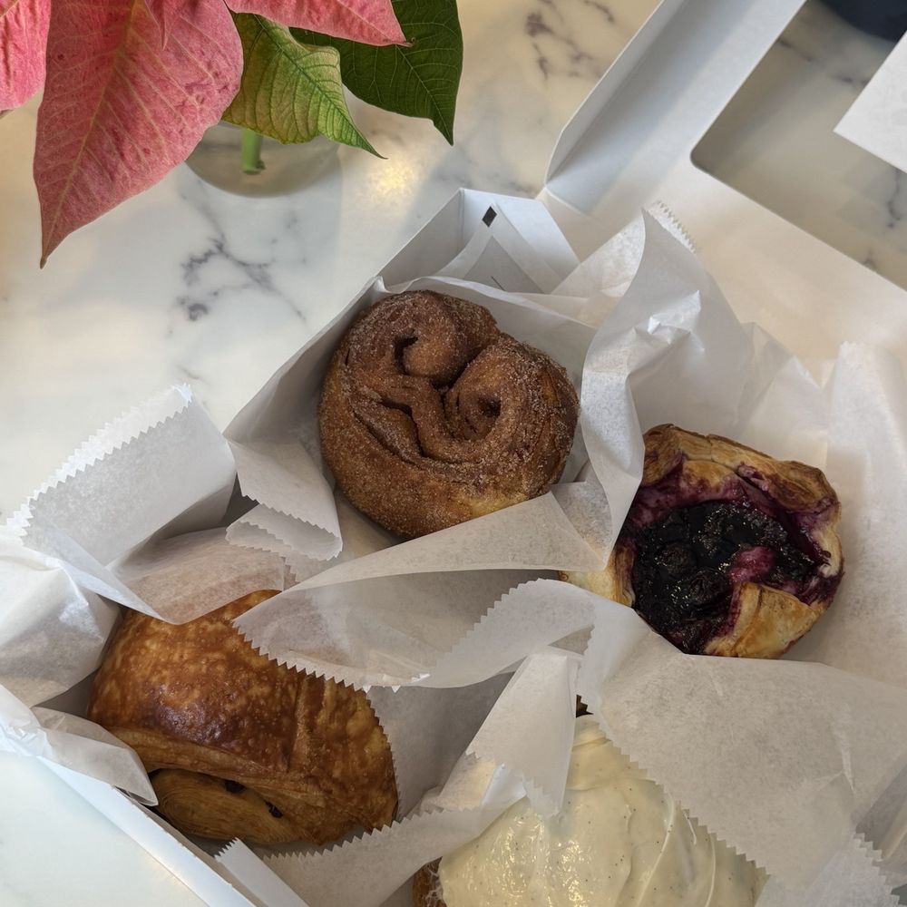 BouNom Café & Bakery - Bounom roll Blueberry cheesecake danish Cinnamon bun Chocolate croissant - Coffee & Tea Near Me - Avon, Connecticut BouNom Café & Bakery - Bounom roll Blueberry cheesecake danish Cinnamon bun Chocolate croissant - Coffee & Tea Near Me - Avon, Connecticut
