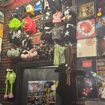 Spencer's - Even more to checkout - Women's Clothing Near Me - Plainfield, Indiana