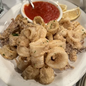 Chiapparelli's Restaurant - Fried Calamari - Italian Near Me - Baltimore, Maryland