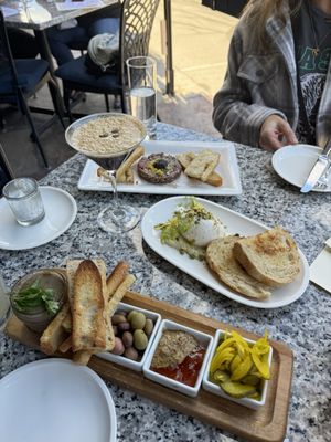 Brasserie Ten Ten by null