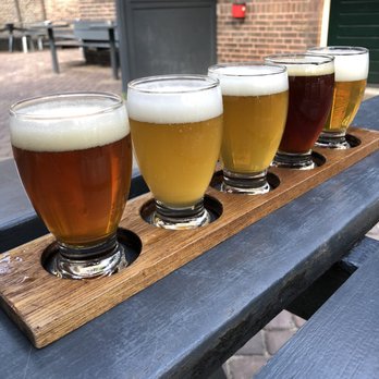 Brouwerij 't IJ - Beer tasting flight - Breweries Near Me - Amsterdam, New Hampshire Brouwerij 't IJ - Beer tasting flight - Breweries Near Me - Amsterdam, New Hampshire