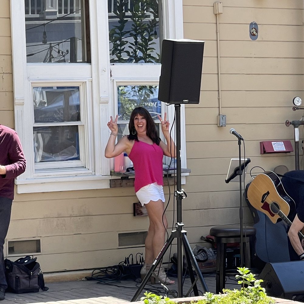 Auburn Lounge & Wine Bar - Live Music! - Lounges Near Me - Danville, California