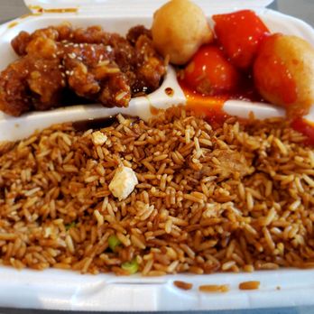 Chips and Dairy Fast Food - General Taos chicken, chicken balls and fried rice - Noodles Near Me - Gloucester, Ontario Chips and Dairy Fast Food - General Taos chicken, chicken balls and fried rice - Noodles Near Me - Gloucester, Ontario