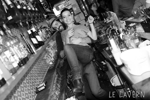Le Cavern by null