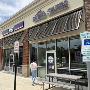 SoBoL - Outside - Juice Bars & Smoothies Near Me - Gainesville, Virginia