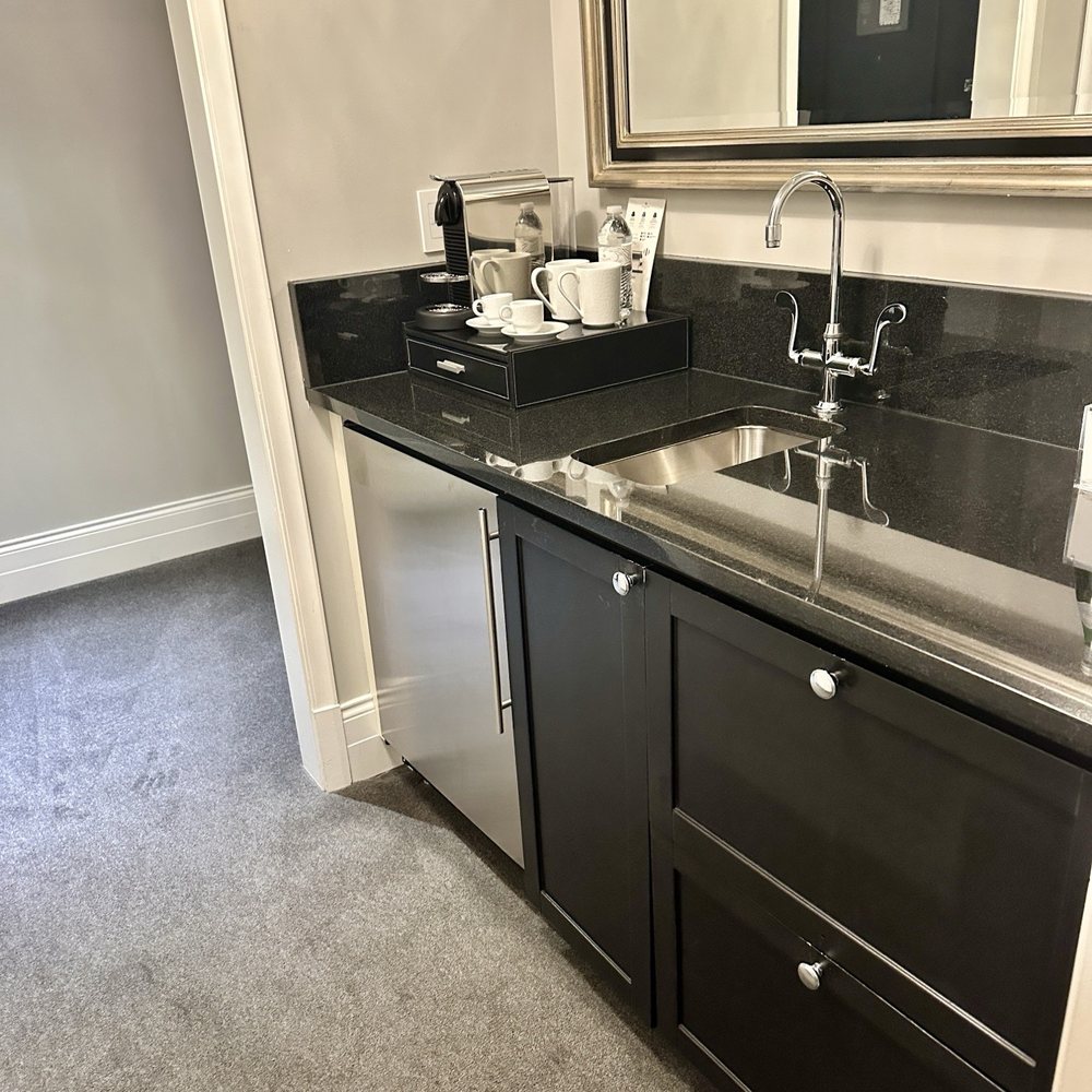Waldorf Astoria Chicago - Hotels Near Me - Chicago, Illinois Waldorf Astoria Chicago - Hotels Near Me - Chicago, Illinois