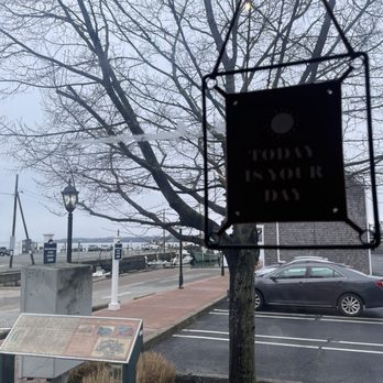 Empire Tea & Coffee - Nice views! - Coffee & Tea Near Me - Bristol, Rhode Island