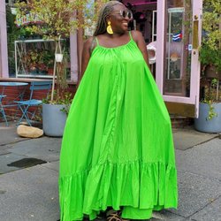 Green dress stole the show at Sunday Brunch!