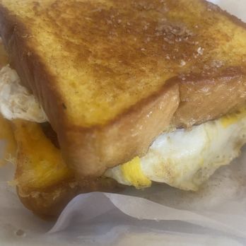 Dollis Breakfast - French toast sandwich - Breakfast & Brunch Near Me - Covina, California