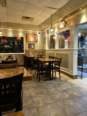 Ray's Pizza by null