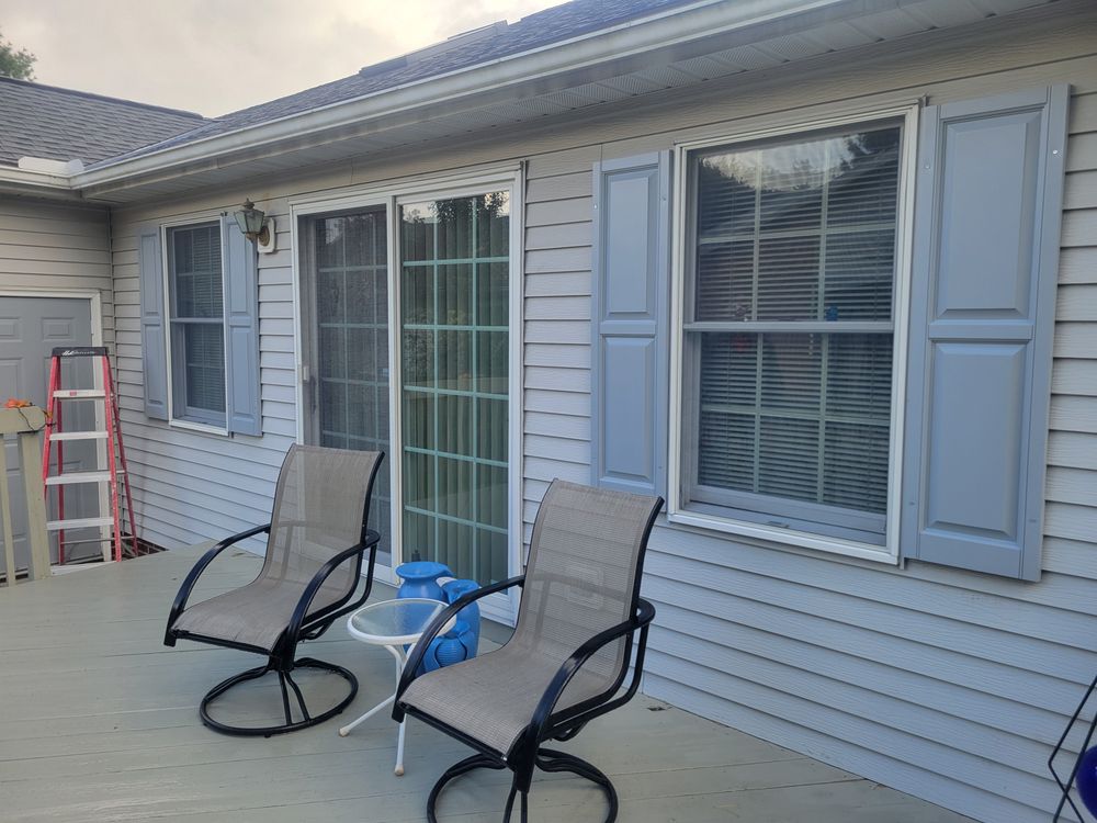 Slide of Wolfdaddy Home Contractors