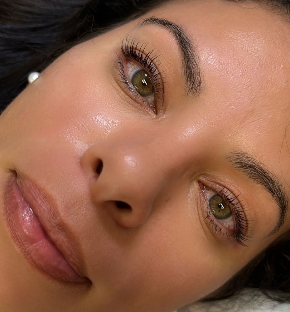 GLORIOUS LASH & BROW Eyelash Service in San Diego, California at 9912