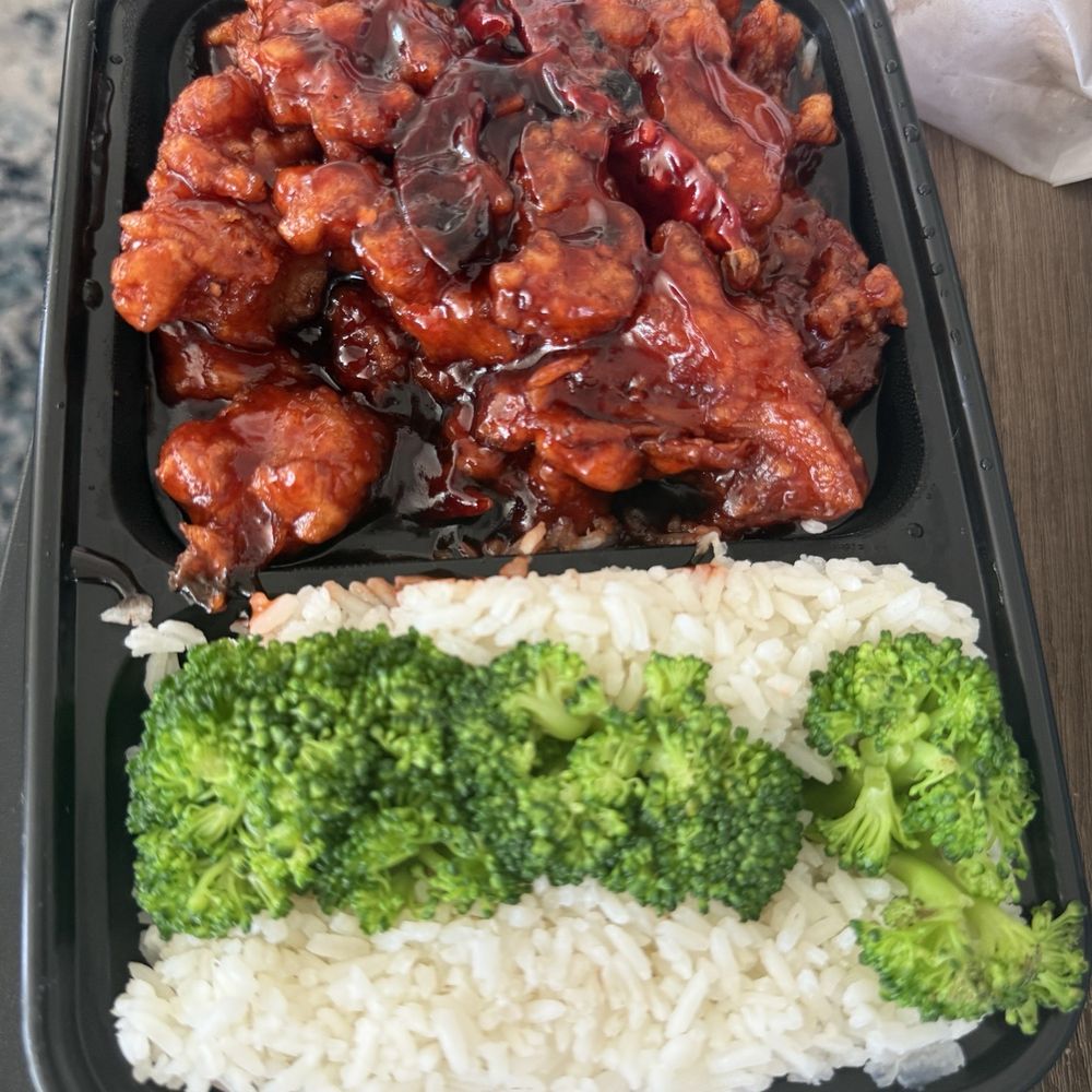 Three Happiness Express - General Chicken (Hot) - Chinese Near Me - Omaha, Nebraska Three Happiness Express - General Chicken (Hot) - Chinese Near Me - Omaha, Nebraska