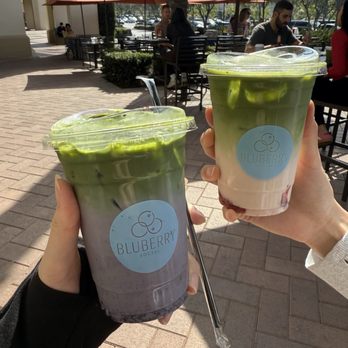 Bluberry Social - Blueberry matcha and Strawberry matcha - Breakfast & Brunch Near Me - Irvine, California