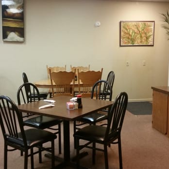 New Oriental Kitchen - Seating area - Cantonese Near Me - Rockdale, Texas New Oriental Kitchen - Seating area - Cantonese Near Me - Rockdale, Texas