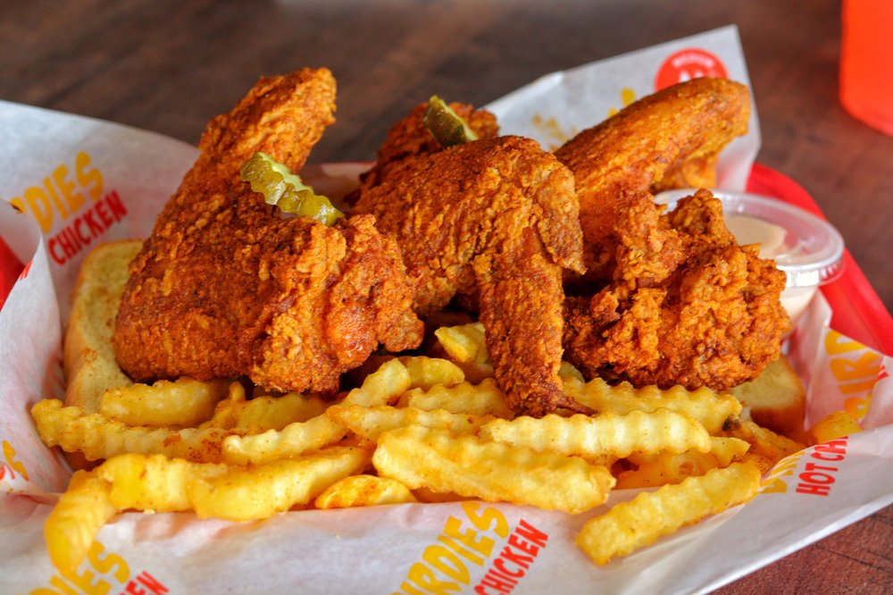 Food from Birdies Hot Chicken
