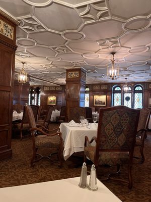 Lobby Bar & Grill at The Brown Hotel by null