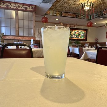 Mandarin Restaurant - Lemonade - Chinese Near Me - Albuquerque, New Mexico
