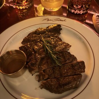 Papi Steak Miami Beach - Creekstone prime ribeye - Steakhouses Near Me - Miami Beach, Florida