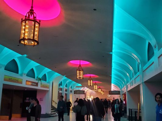 Bill Graham Civic Auditorium by null