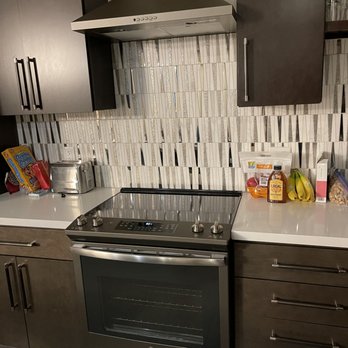 WorldMark Scottsdale - Presidential Suite glass top stove - Hotels Near Me - Scottsdale, Arizona