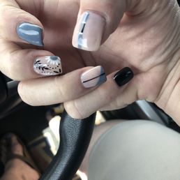 Saw this on Pinterest in different colors and she did this version! I love it! Saw this on Pinterest in different colors and she did this version! I love it!