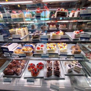 Paris Baguette - Sliced cakes - Coffee & Tea Near Me - San Jose, California Paris Baguette - Sliced cakes - Coffee & Tea Near Me - San Jose, California