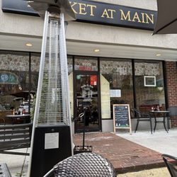Market at Main 03 - Nice little spot