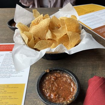 La Viva Tex Mex - Chips and Salsa - Mexican Near Me - Houston, Texas La Viva Tex Mex - Chips and Salsa - Mexican Near Me - Houston, Texas