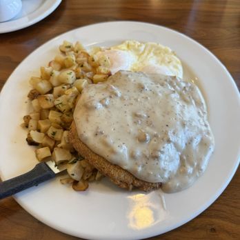 Brunch Cafe-Addison - Country Fried Steak - Breakfast & Brunch Near Me - Addison, Illinois