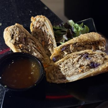 Fin & Feathers Restaurant - Seafood Near Me - Las Vegas, Nevada