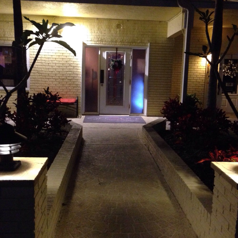 CuiZine Restaurant - Entrance--kind of hard to tell but so worth it! - Seafood Near Me - Satellite Beach, Florida