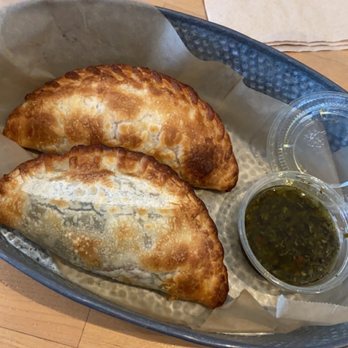 Lazo Empanadas - Spicy Chicken Empanada Spinach & Cheese Empanada Chimichurri Sauce 1 OZ - Empanadas Near Me - Denver, Colorado