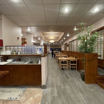 Sakura Sushi - Inside - Sushi Bars Near Me - Eagle, Idaho Sakura Sushi - Inside - Sushi Bars Near Me - Eagle, Idaho