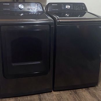 Team SoCal Appliances - Black Samsung washer and dryer set - Appliances & Repair Near Me - Bellflower, California