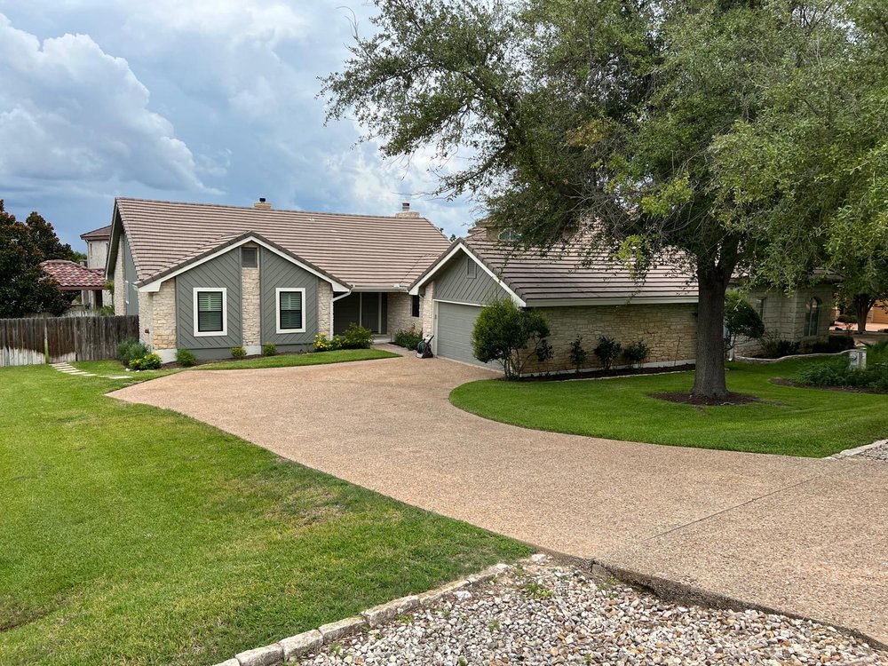 Slide of Lakeway Roofing