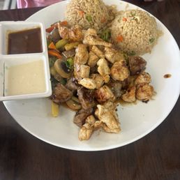 Chick/Steak stir fry with fried rice and mixed veggies Chick/Steak stir fry with fried rice and mixed veggies