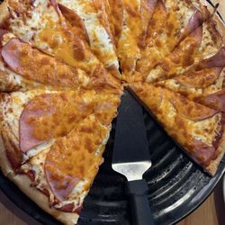 Boston Pizza - Great White North Pizza!!! Nice stop for lunch!