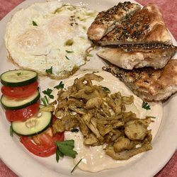 Eggtc. - Hummus & Shawarma