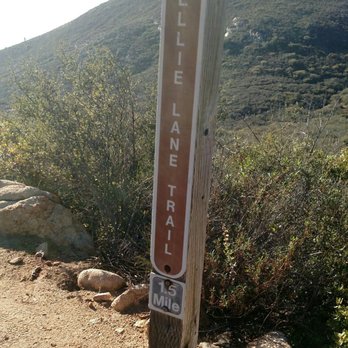 Ellie Lane Trail - Trail marker - Hiking Near Me - Poway, California